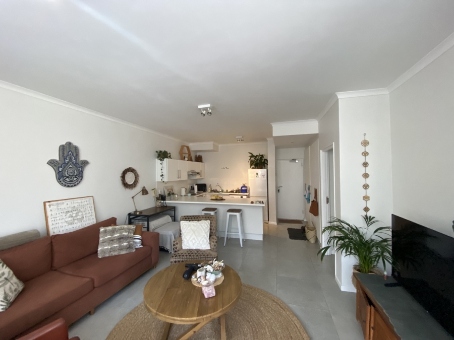 To Let 1 Bedroom Property for Rent in Muizenberg Western Cape